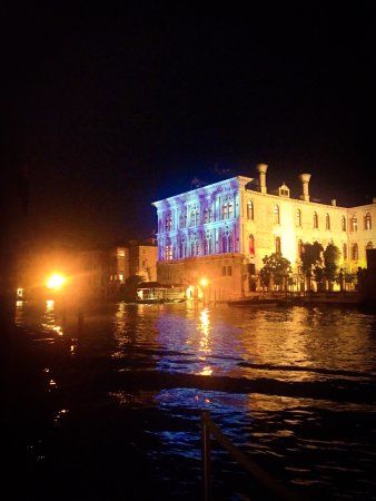 The Glam Restaurant and Bar